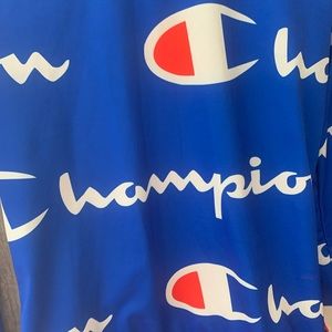 Champion Tops - Champion Crop Long Sleeve Top Champion Tops - Champion Crop Long Sleeve Top